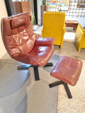 Natuzzi Re-Vive fauteuil met ottoman